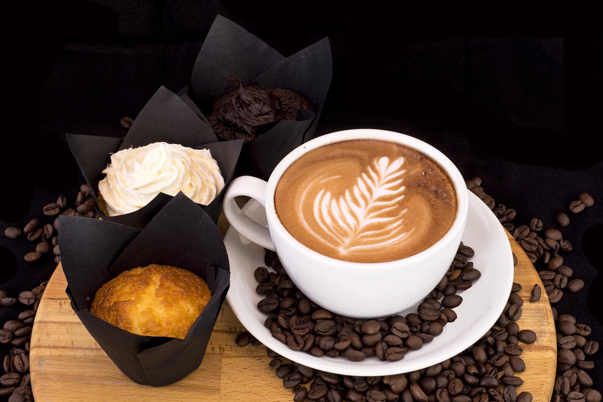 Muffin and coffee