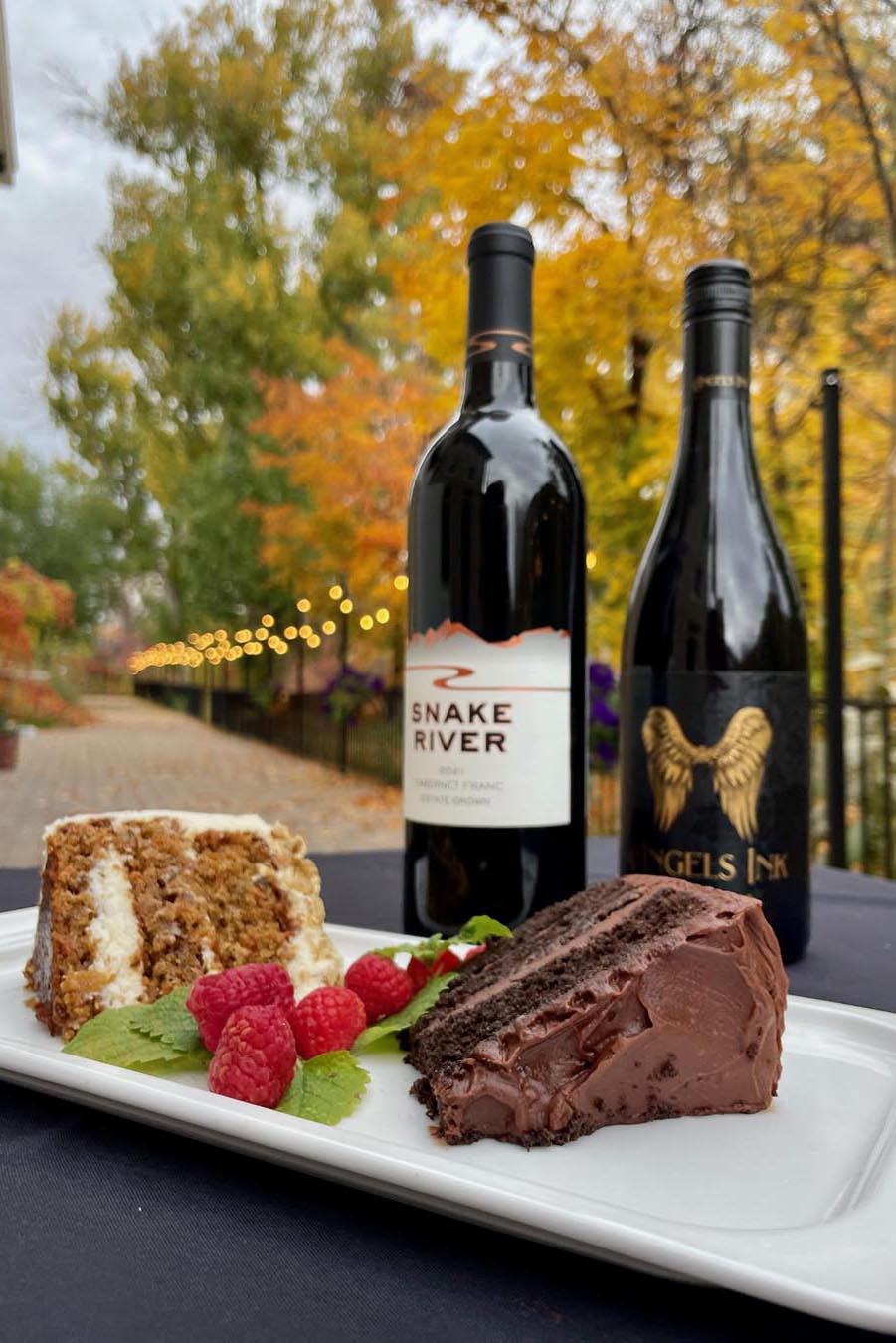 Wine and cake 